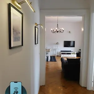 Cosy Resy Place Apartment Ljubljana