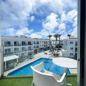  Apartment Surfing Colors Hotel&apartments Spanien